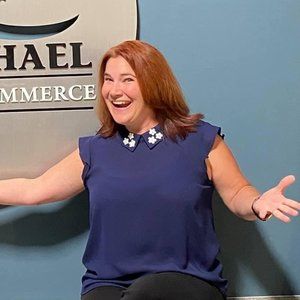 Meet your Posher, Julie